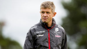 Lars Arne Nilsen har ledet Brann opp til Tippeligaen, men hvordan går det i hans første sesong som Tippeliga-trener? 