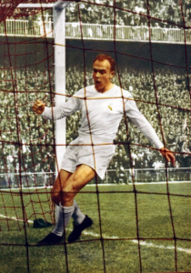 Alfredo Di Stefano, den eneste som kan måle seg med Ronaldo og Messi når det gjelder mål i El Clasico. (Foto: Wikimedia Commons)