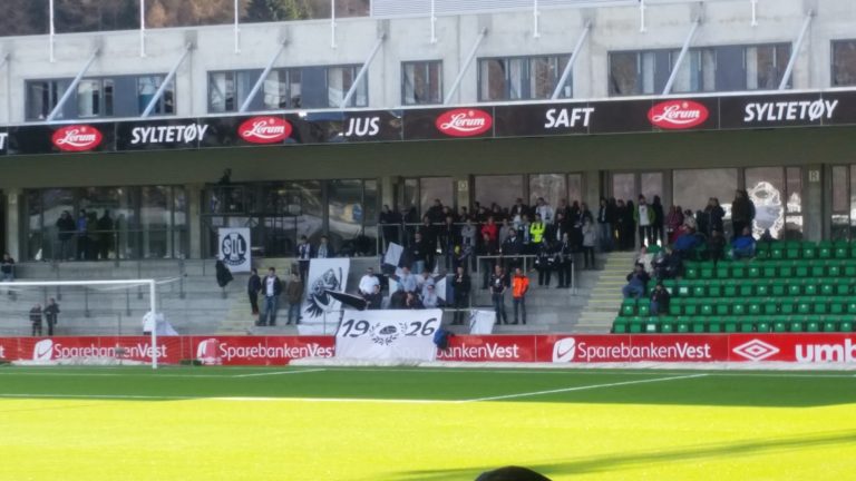 Eliteserien:Sogndal – Strømsgodset.
