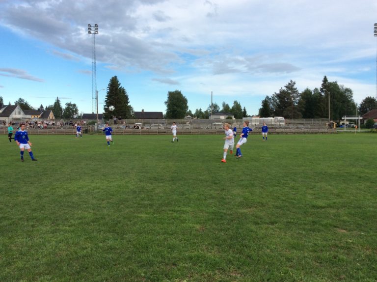 Akershus 4.div: Kampanalyser 11.runde: Aurskog-Høland snudde 2-3 til 4-3 på overtid borte mot Hauerseter!