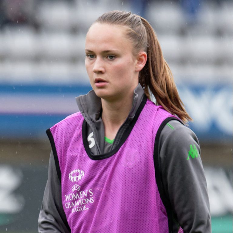 Graham Hansen scoret på den avgjørende straffen da Wolfsburg vant cupen