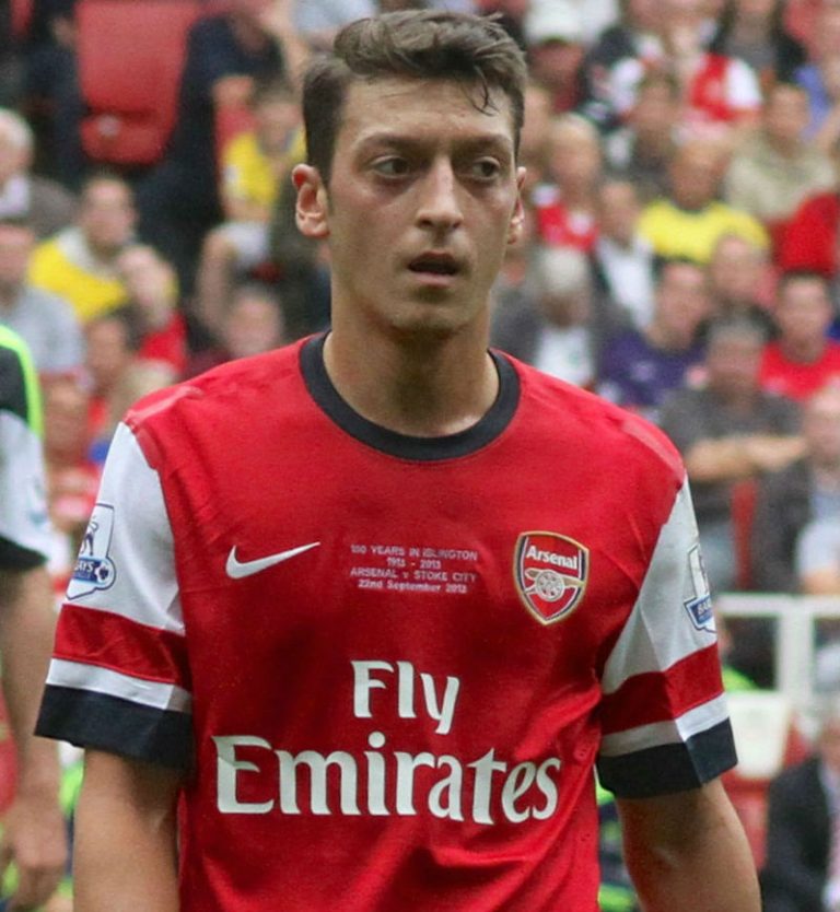 Özil og Gündogan kritiseres for møte med Erdogan