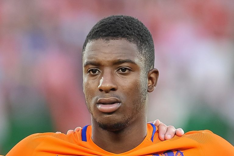 Bazoer til Utrecht på lån