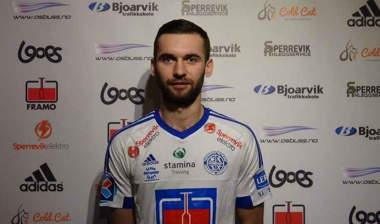 Lysekloster signerer polsk midtstopper