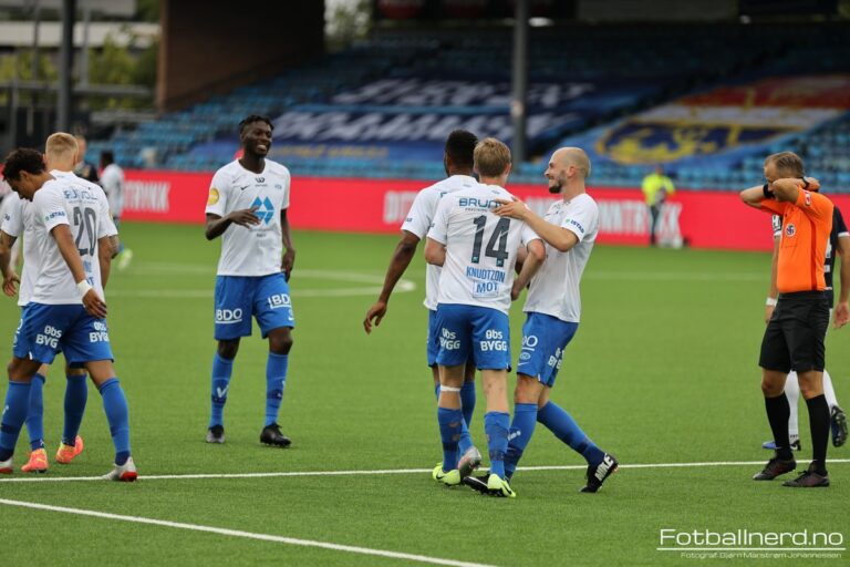 Hør Molde-låten som tar av på nett