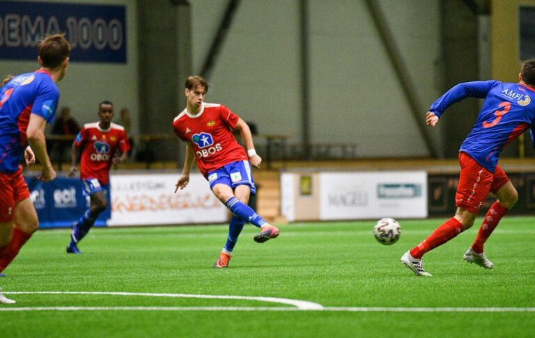 Skeid-trener Gard Holme: – Vi er godt fornøyd med at Felix valgte å forlenge avtalen med oss