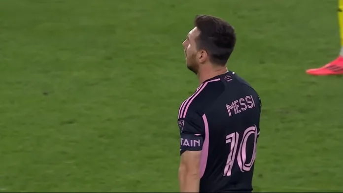 Lionel Messi planlegger comeback på det nye Camp Nou.