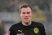 Kevin Großkreutz truet motspilleren med bank etter tunnel