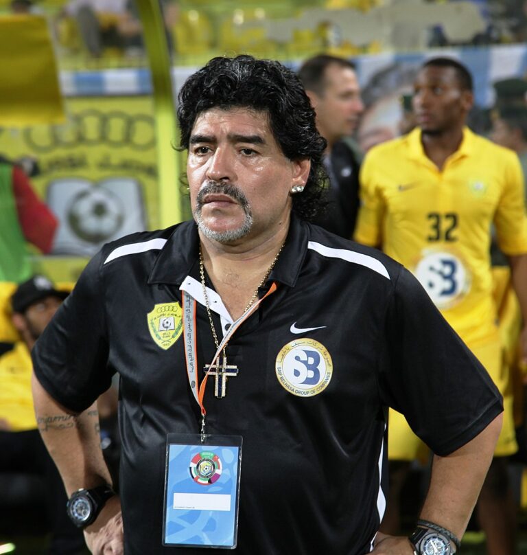 Argentinske medier: Diego Maradona er død