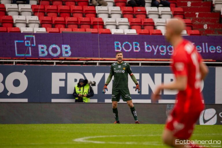 Glimt-spiller forlenger kontrakten Glimt-spiller forlenger kontrakten