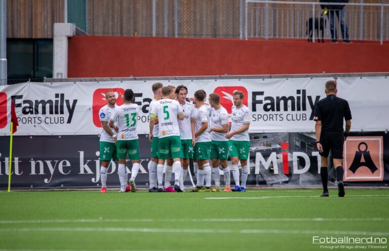 14-åring har signert proffkontrakt med HamKam 14-åring har signert proffkontrakt med HamKam