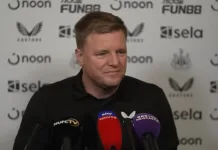 Newcastle arbeider med to Premier League-overganger Dean Huijsen har imponert i Premier League og vekker interesse fra Newcastle.