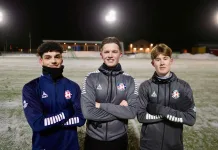 Hoger Azad, Aksel Austrheim og Sebastian Berg Munoz er den spennende trioen som er tatt opp i Ekholt Ballklubbs a-stall.