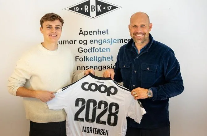 Jonas Mortensen presenteres som ny Rosenborg-spiller.