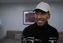 Roberto Firmino havnet i trøbbel i Saudi-Arabia Roberto Firmino er satt ut av Al-Ahlis tropp etter signeringen av Galeno. Er en overgang på trappene for den tidligere Liverpool-stjernen?